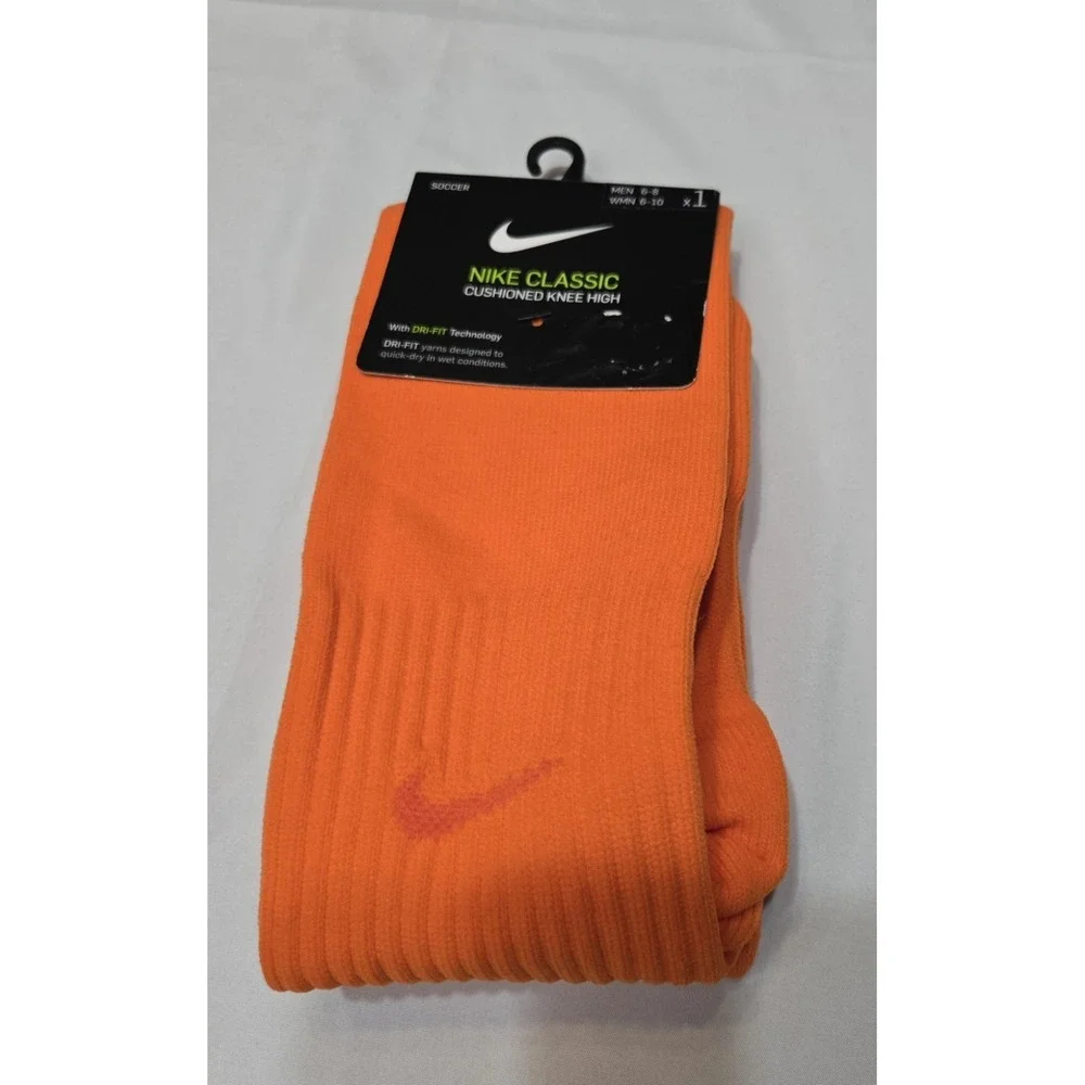 Nike Classic Cushioned Dri-Fit Knee High Soccer Socks Unisex M 6-8 W 6-10 Orange